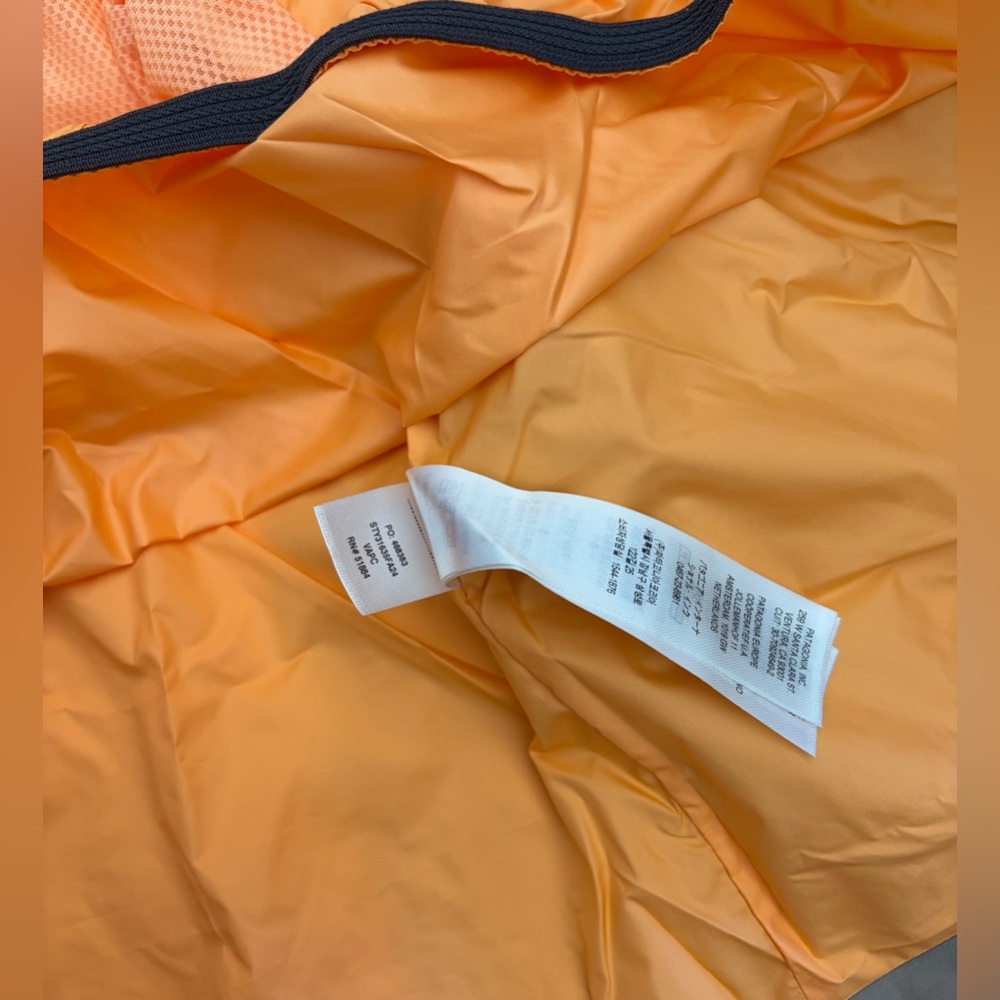 $350 Patagonia Powder Town Jacket Women's Size L VIVID APRICOT Ski Snowboard - Picture 12 of 15